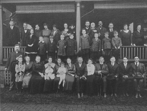 Bossler Family  Reunion 1925
